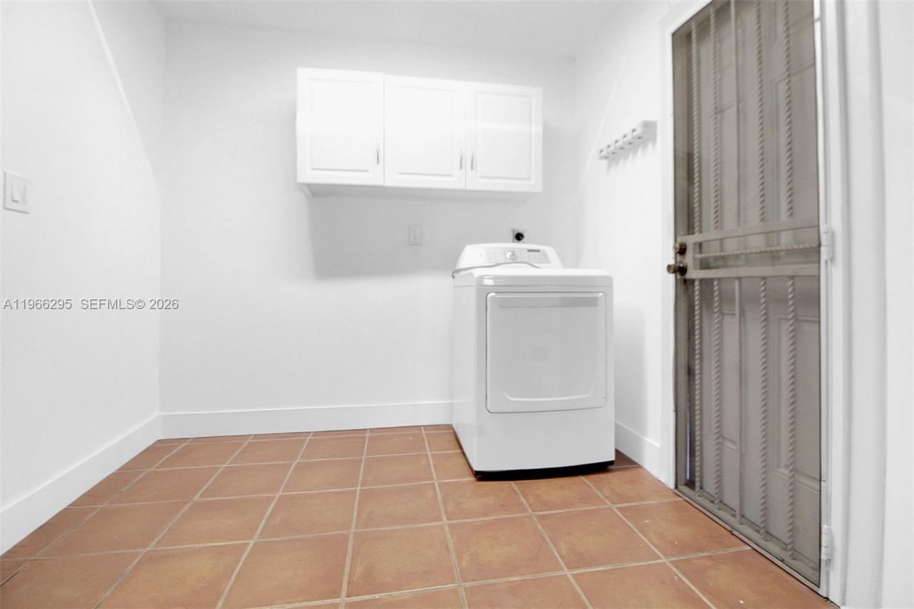 3420 SW 111th Ave, Miami, FL 33165 Photo