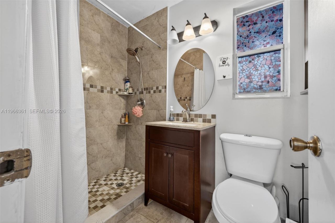 7751 NW 32nd St, Davie, FL 33024 Photo