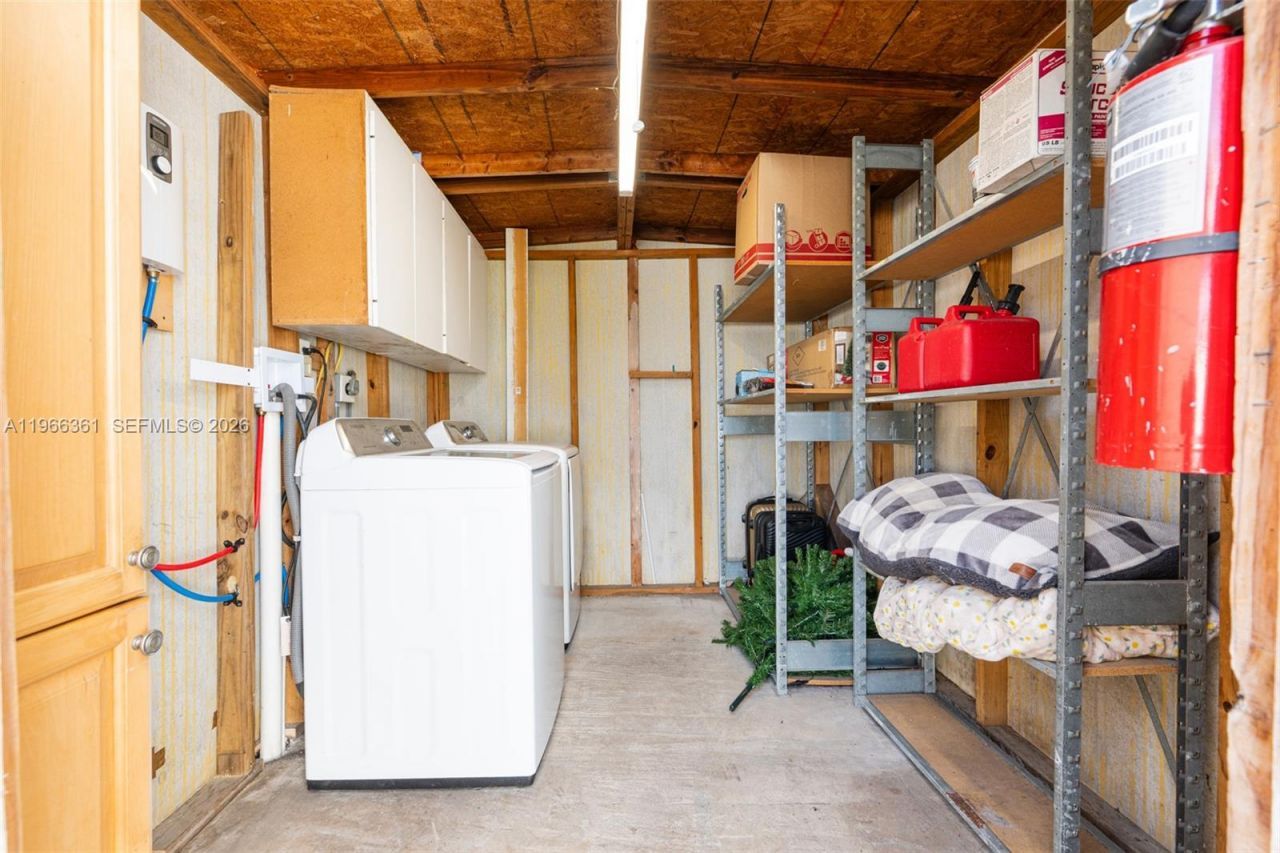 7751 NW 32nd St, Davie, FL 33024 Photo