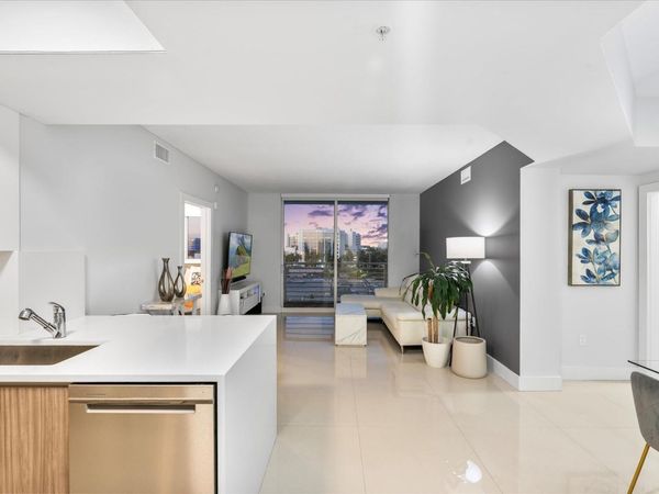 18800 NE 29th Ave, Unit 704, Aventura, FL 33180