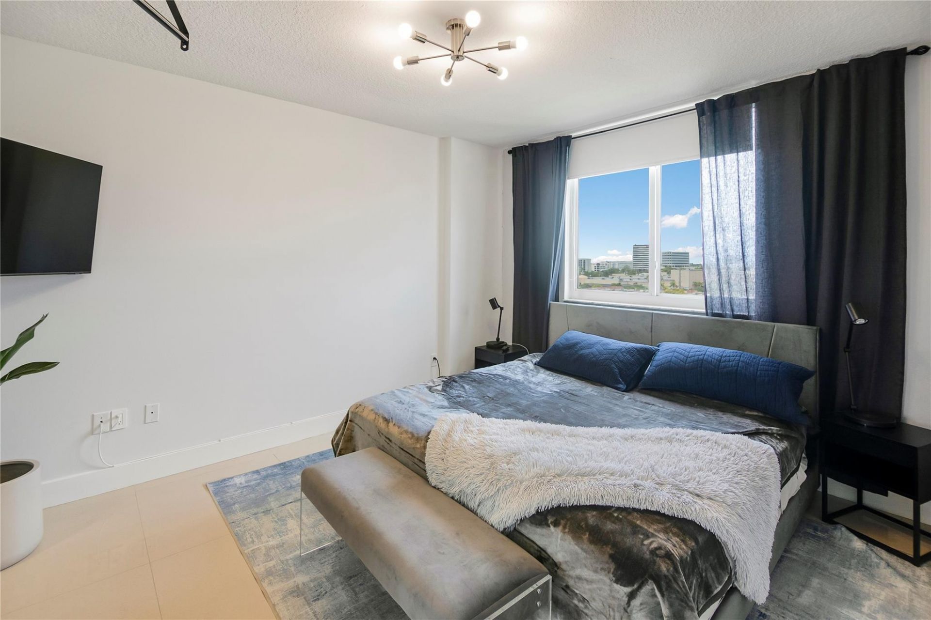 18800 NE 29th Avenue, Unit 704, Aventura, FL 33180 Photo