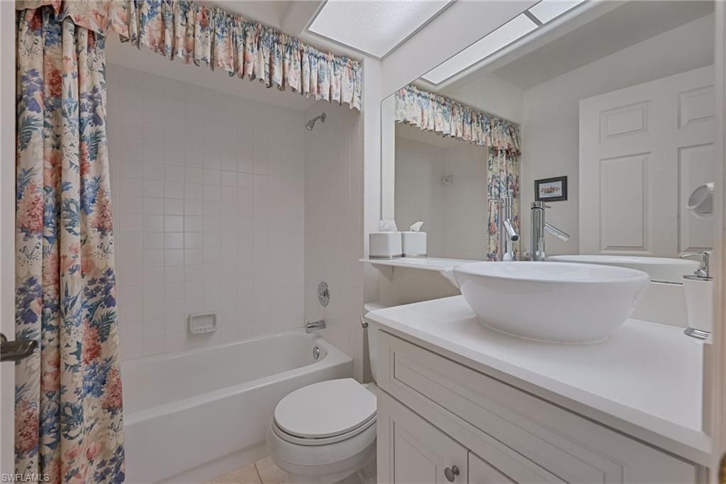 13221 Sherburne Cir, Unit 601, Bonita Springs, FL 34135 Photo