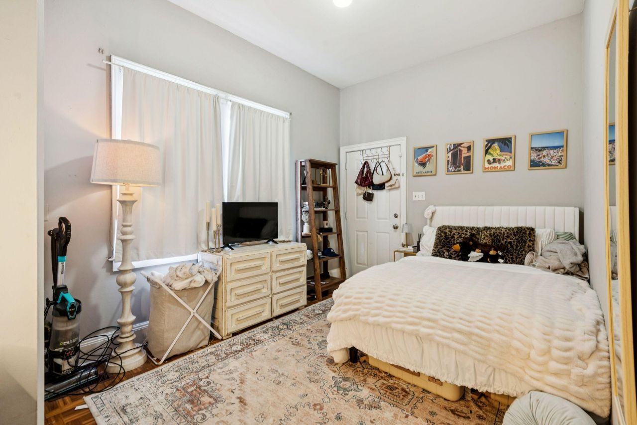 208 Calhoun Street Photo 29