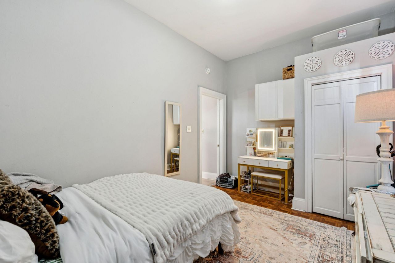 208 Calhoun Street Photo 30