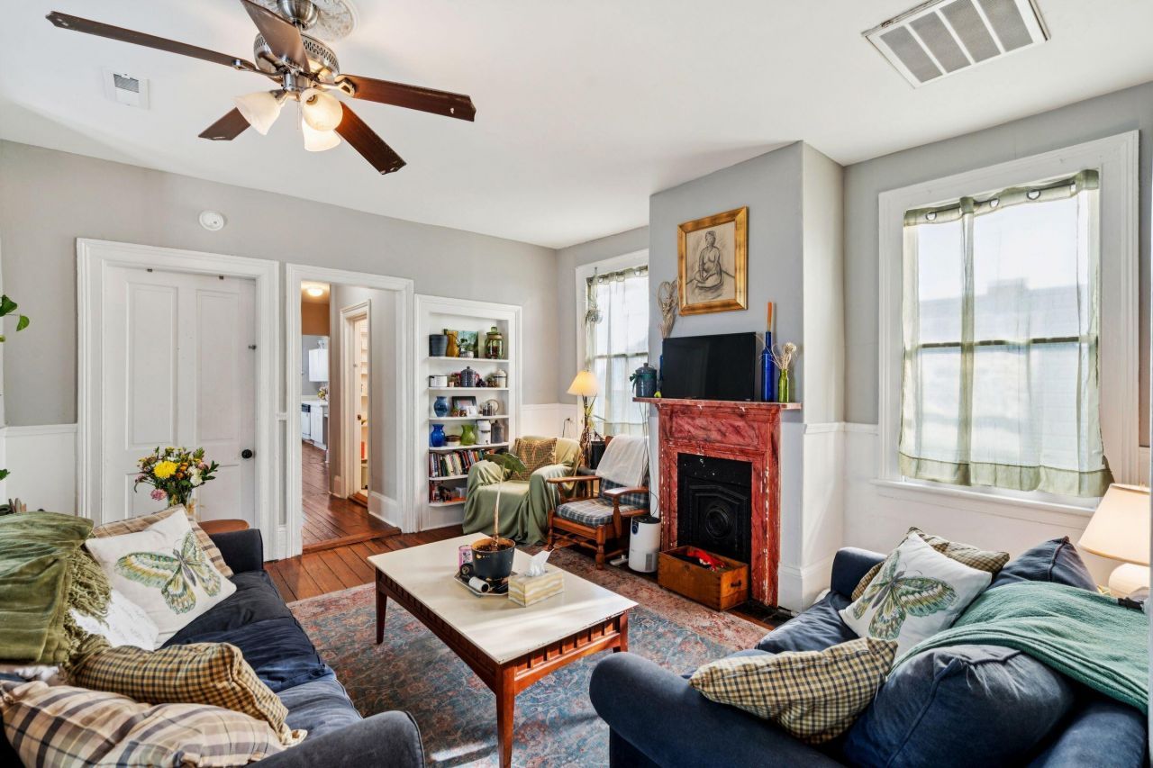 208 Calhoun Street Photo 39