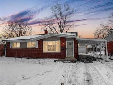 818 Dell Avenue, Flint, MI 48507