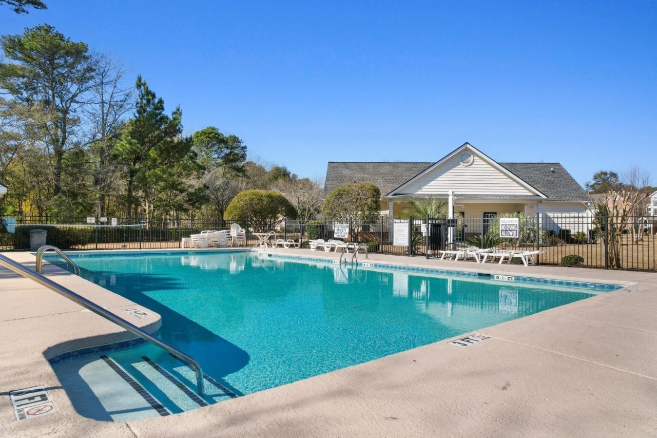 4300 Lotus Ct. Photo 35