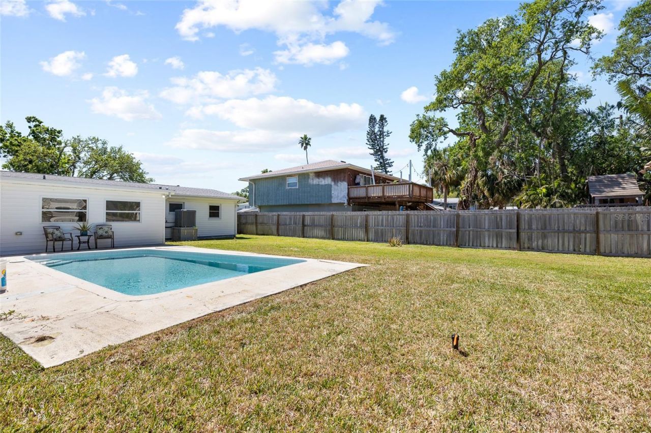 1827 Nevada Avenue Ne, Saint Petersburg, FL 33703 Photo