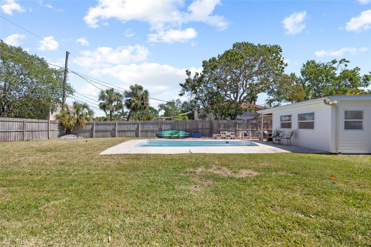 1827 Nevada Avenue Ne, Saint Petersburg, FL 33703 Photo