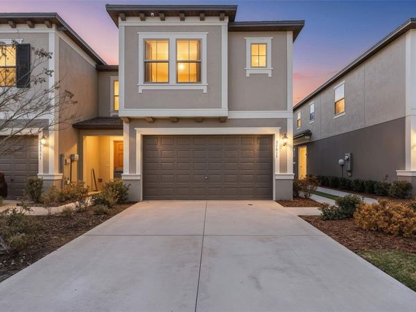 31615 BLUE PASSING LOOP, WESLEY CHAPEL, FL 33545