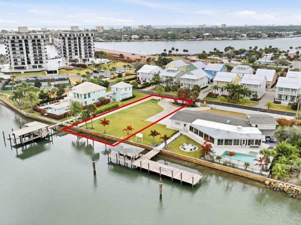 104 EAST CIRCLE DRIVE, NEW SMYRNA BEACH, FL 32169