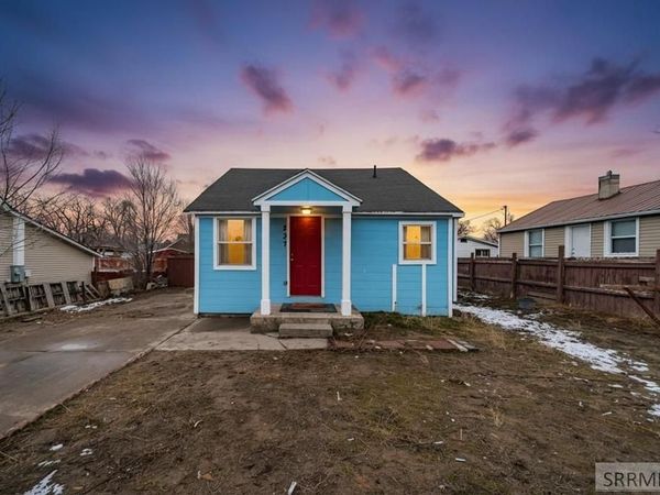 237 Amherst Circle, BLACKFOOT, ID 83221
