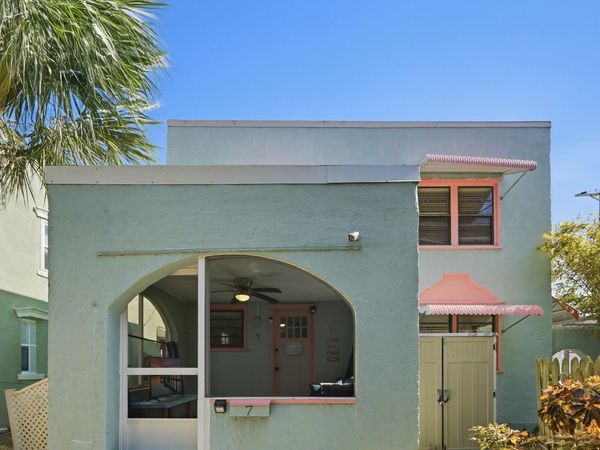 7 Clarendon Court, Daytona Beach, FL 32118