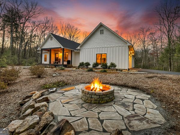 29 Robert Drive, Ellijay, GA 30536