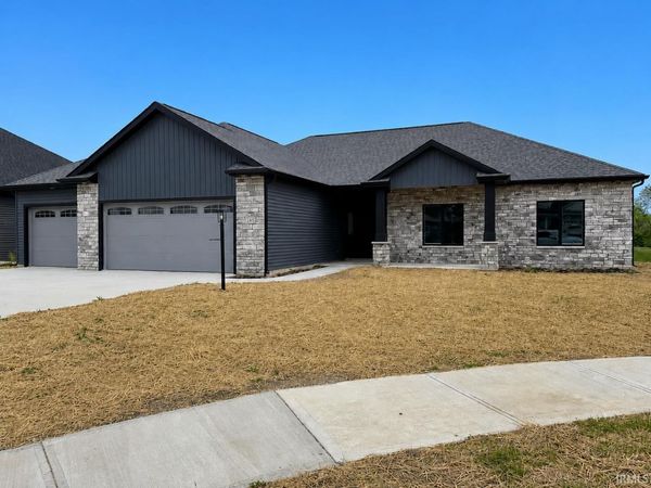 1385 Dixon Place, Huntertown, IN 46748