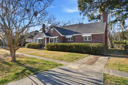 32 Moore Drive photo 4