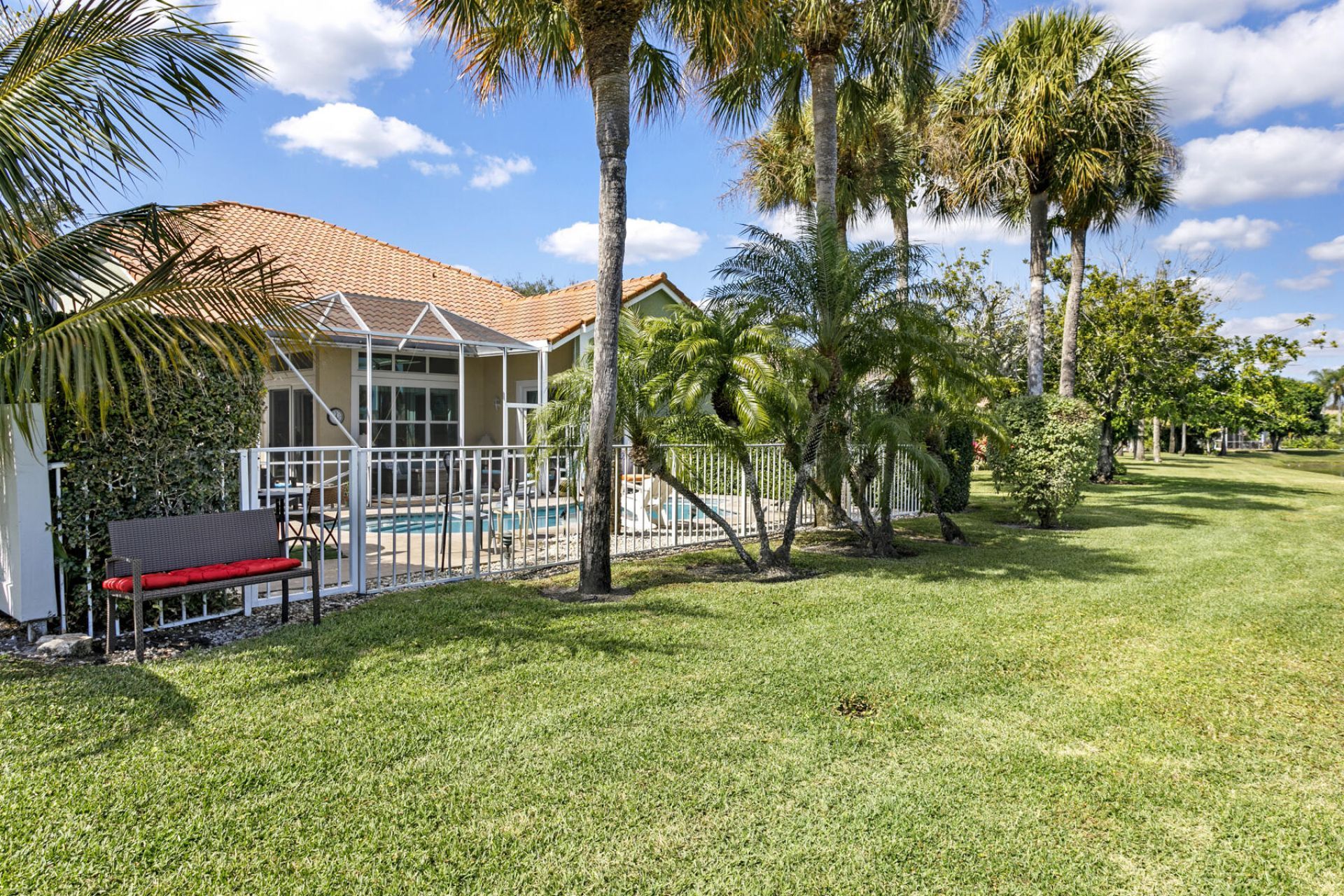 12841 Oak Knoll Drive, Palm Beach Gardens, FL 33418 Photo