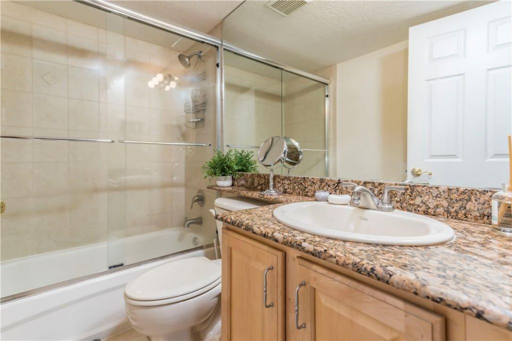 151 NE 16th Avenue, Fort Lauderdale, FL 33301 Photo