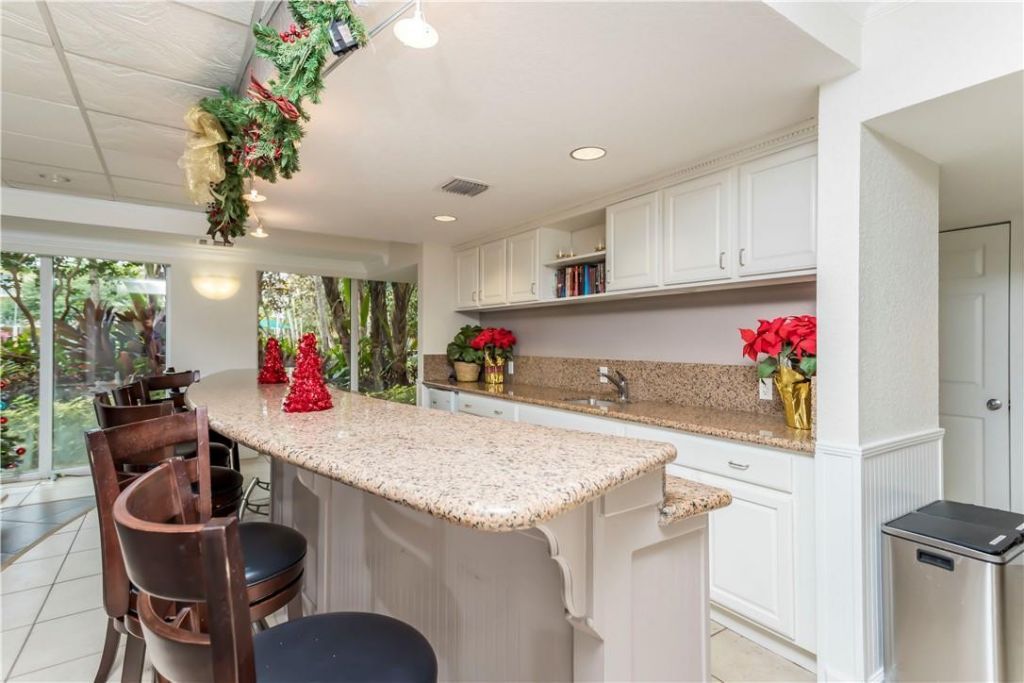 151 NE 16th Avenue, Fort Lauderdale, FL 33301 Photo