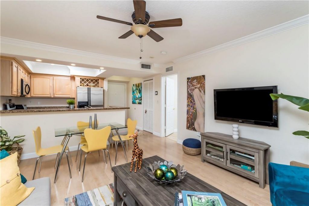 151 NE 16th Avenue, Fort Lauderdale, FL 33301 Photo