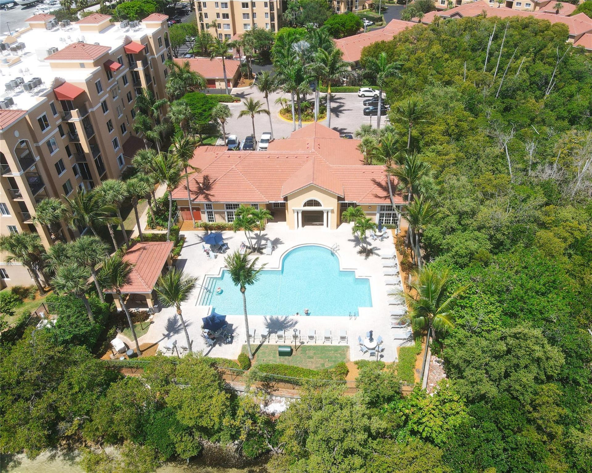 300 Scotia Dr, Unit 102, Hypoluxo, FL 33462 Photo