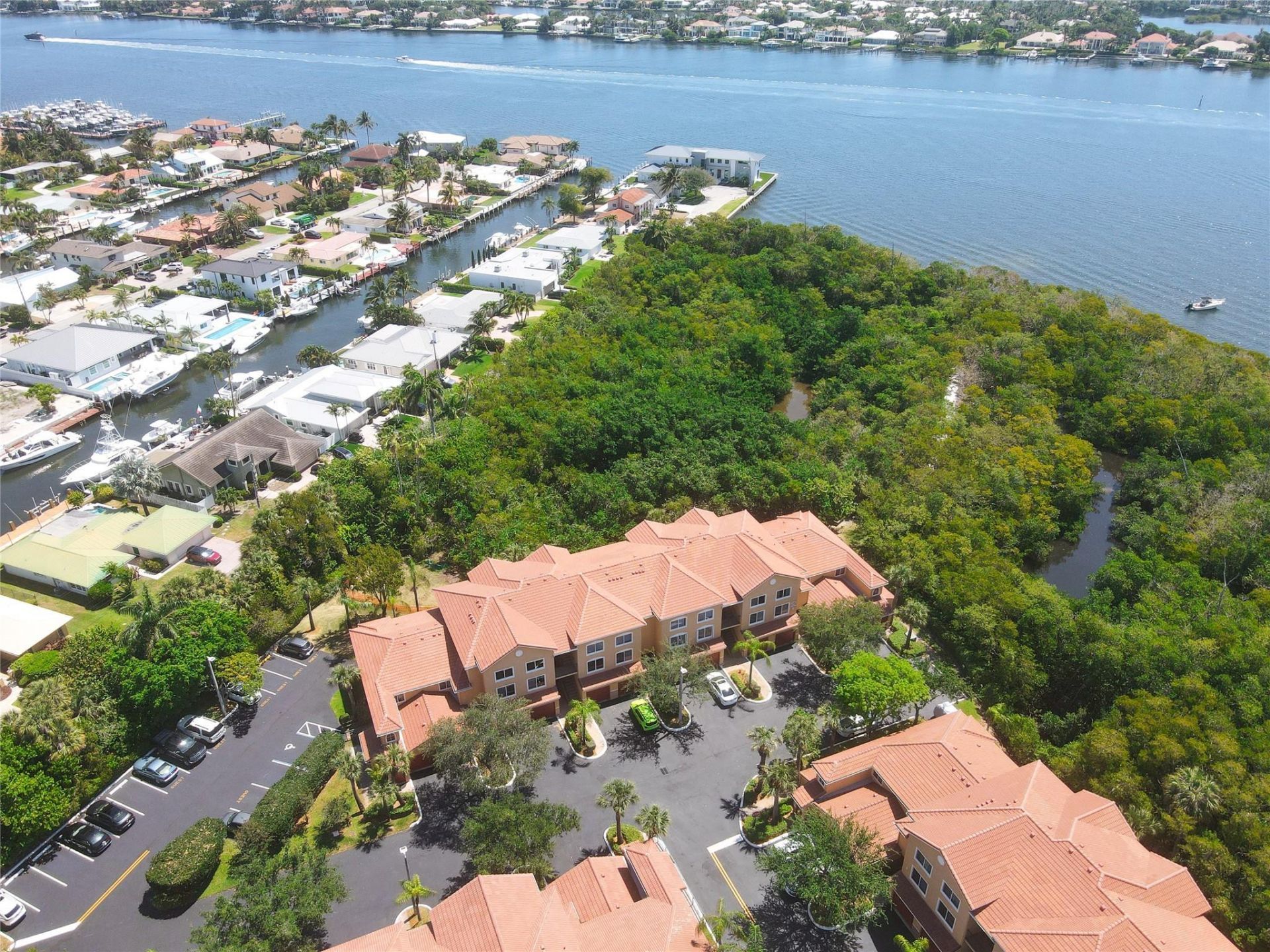 300 Scotia Dr, Unit 102, Hypoluxo, FL 33462 Photo