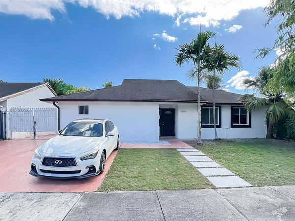 20561 SW 122nd Pl , Miami, FL 33177