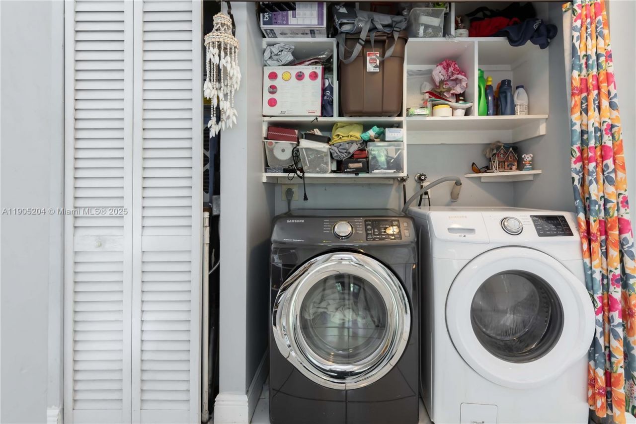 20561 SW 122nd Pl , Miami, FL 33177 Photo