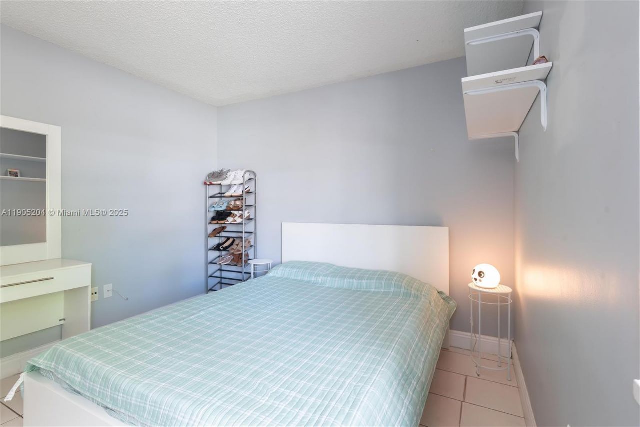 20561 SW 122nd Pl , Miami, FL 33177 Photo