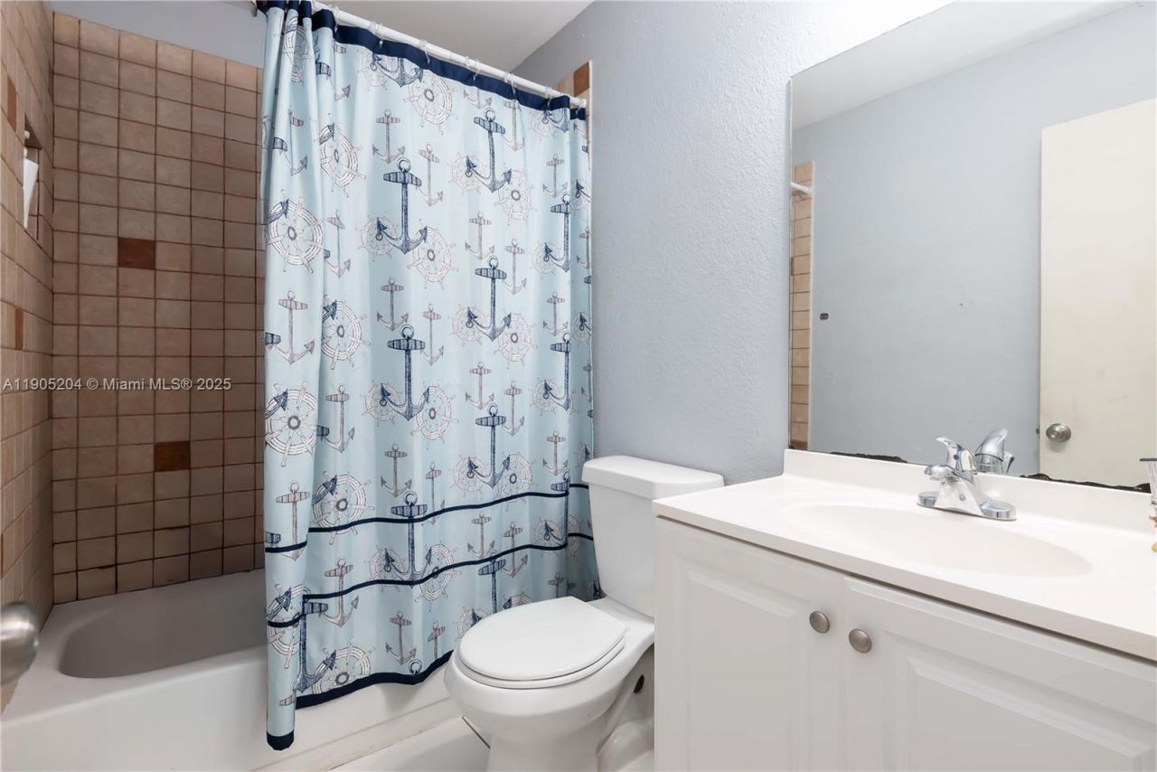 20561 SW 122nd Pl , Miami, FL 33177 Photo