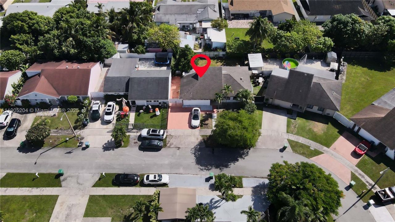 20561 SW 122nd Pl , Miami, FL 33177 Photo