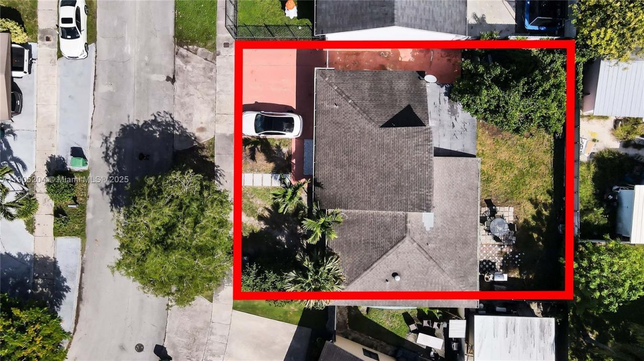 20561 SW 122nd Pl , Miami, FL 33177 Photo