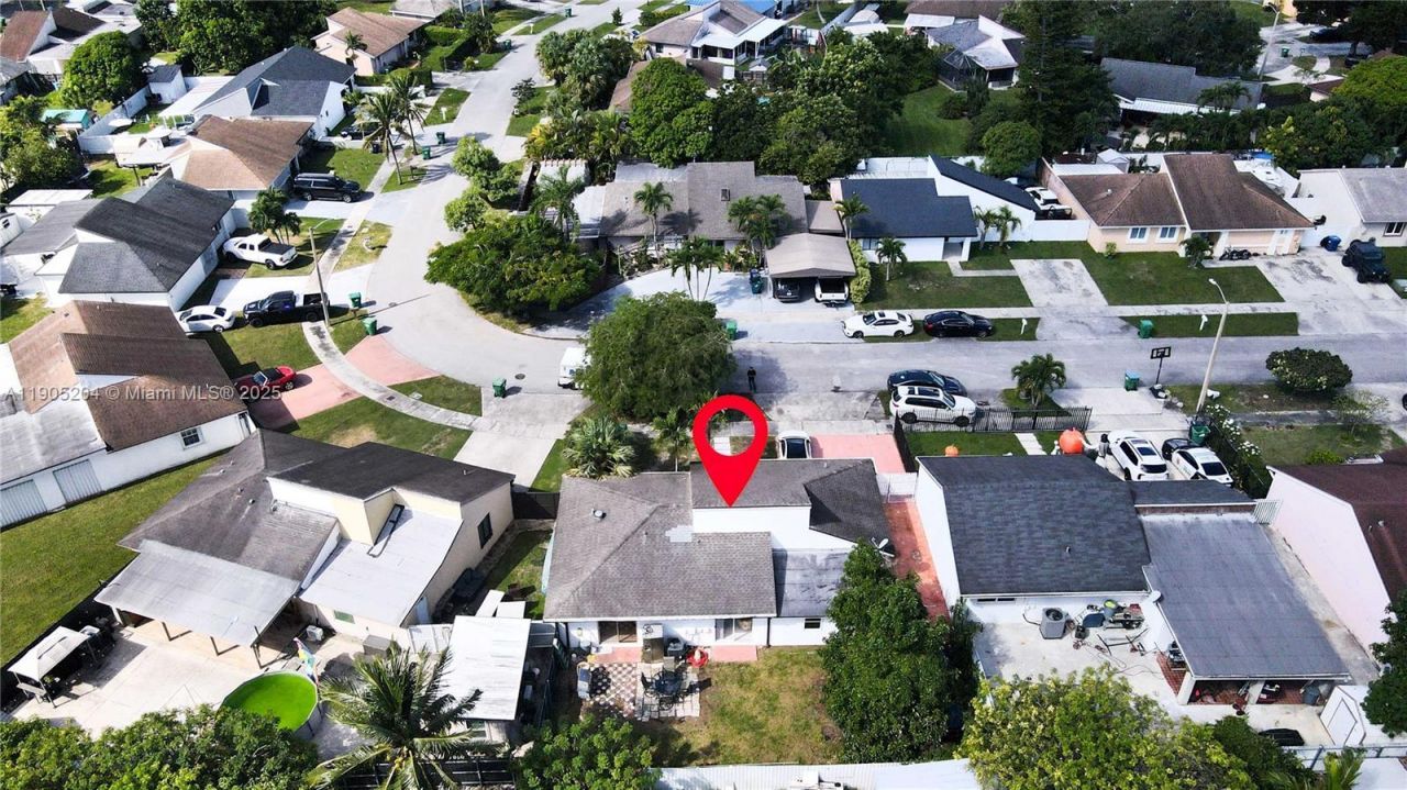 20561 SW 122nd Pl , Miami, FL 33177 Photo