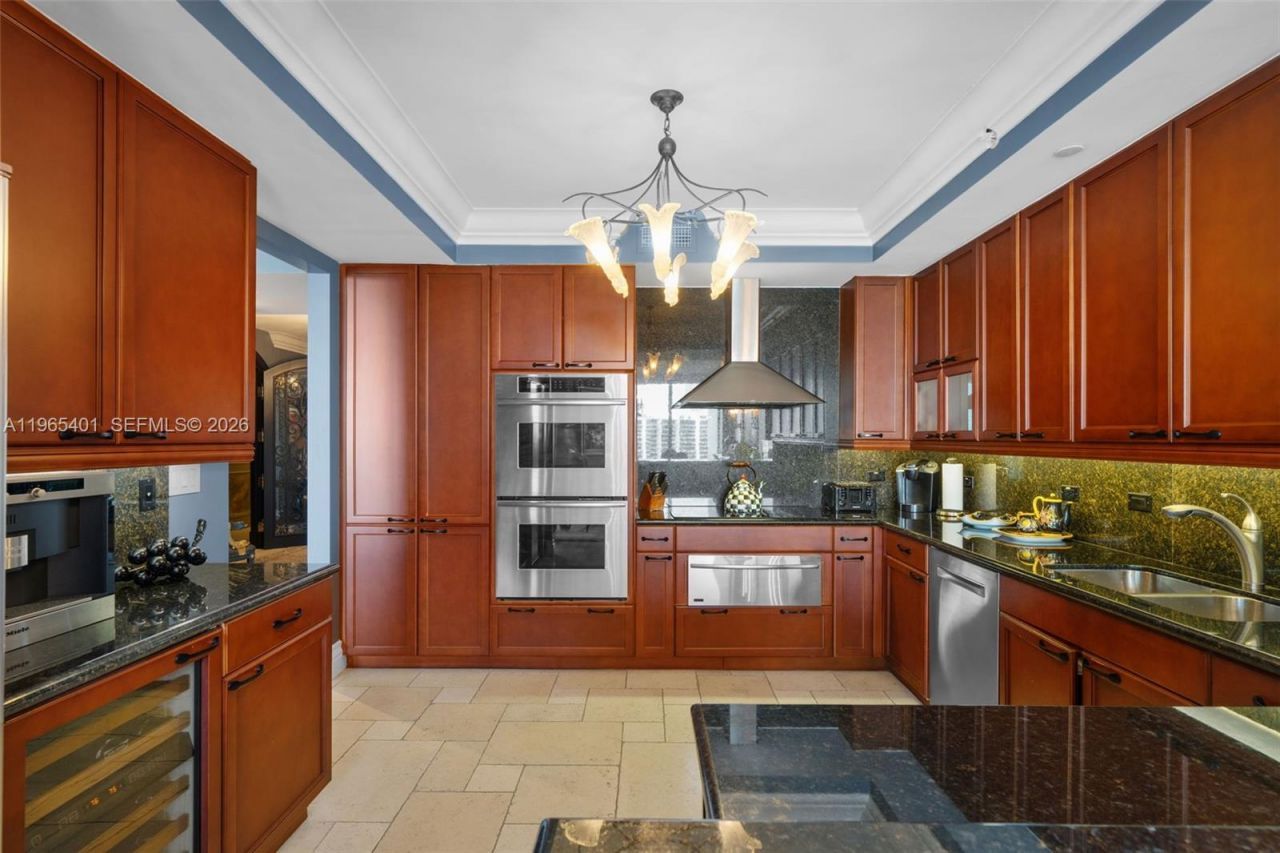 3201 NE 183rd St, Unit 1505, Aventura, FL 33160 Photo