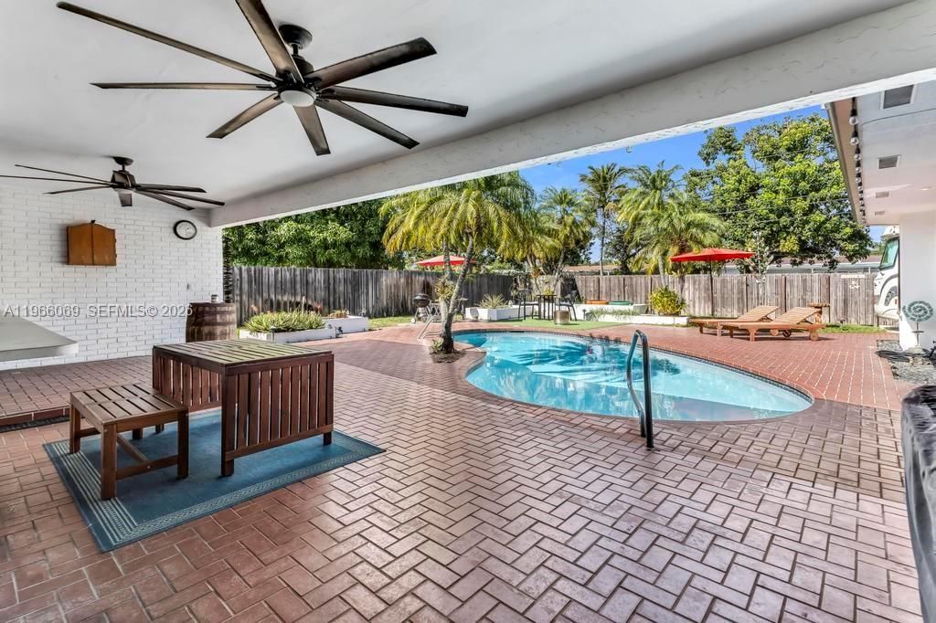 5201 Jefferson St, Hollywood, FL 33021 Photo