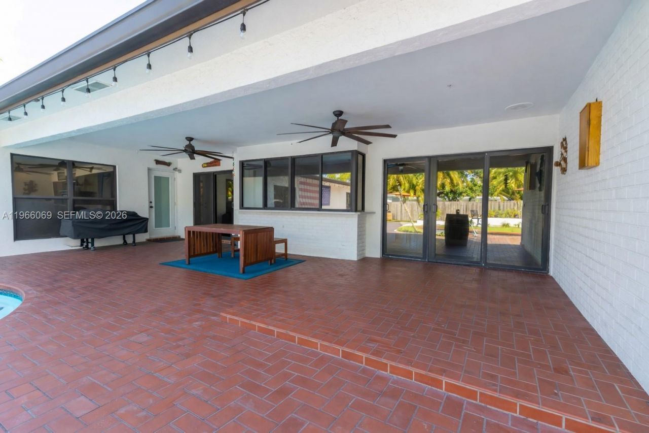 5201 Jefferson St, Hollywood, FL 33021 Photo