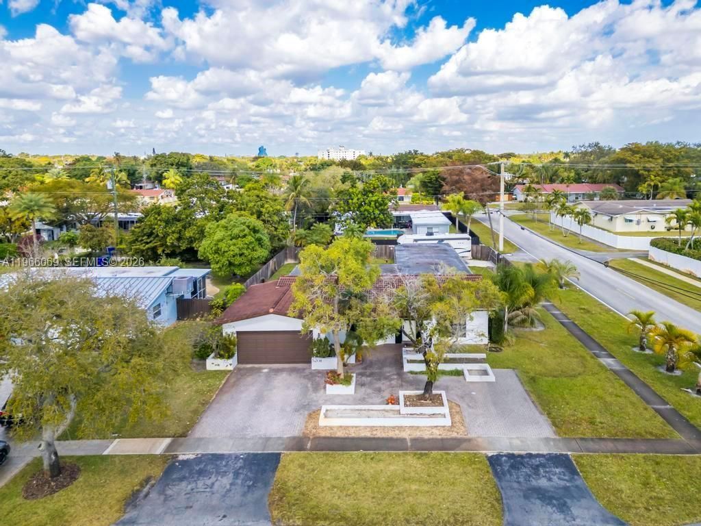 5201 Jefferson St, Hollywood, FL 33021 Photo