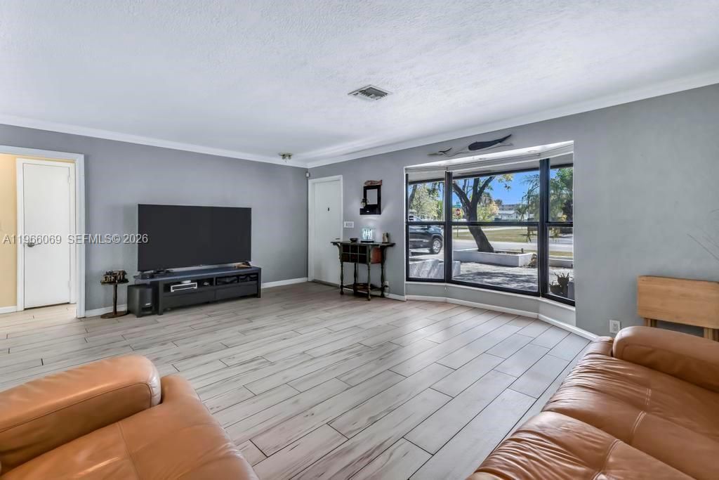 5201 Jefferson St, Hollywood, FL 33021 Photo