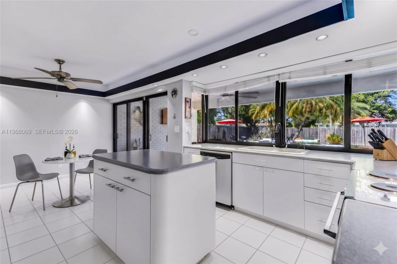 5201 Jefferson St, Hollywood, FL 33021 Photo