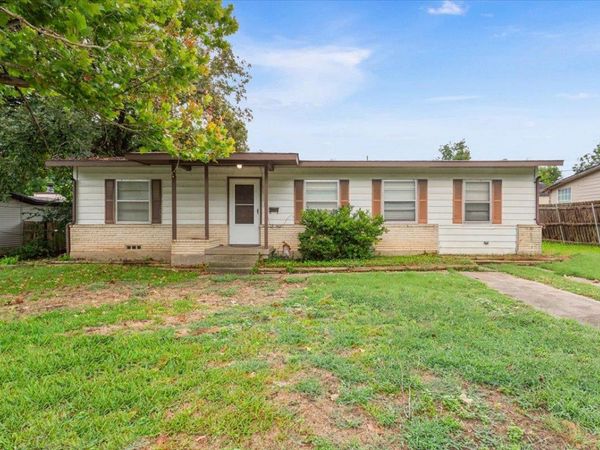 205 W Walker Ave, Temple, TX 76501