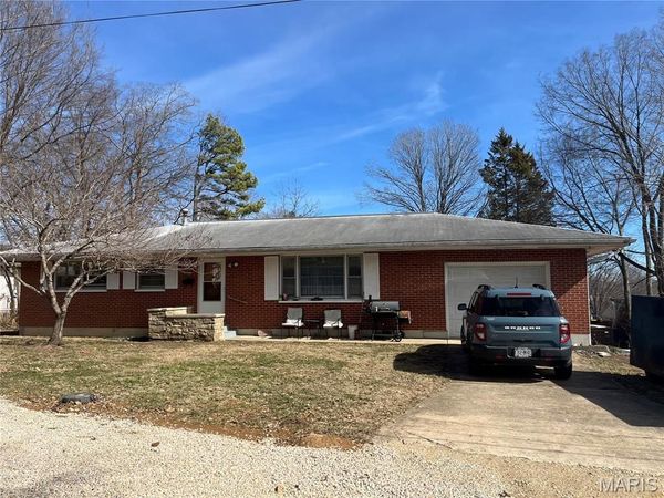 111 N Mountain Street, Ironton, MO 63650