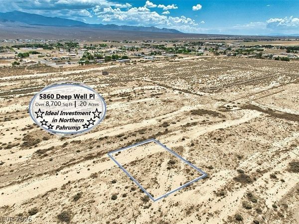 5860 N Deep Well Place , Pahrump, NV 89060