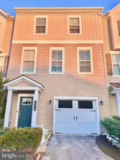 1216 Hudgins Farm Circle, Fredericksburg, VA 22408 Main Photo