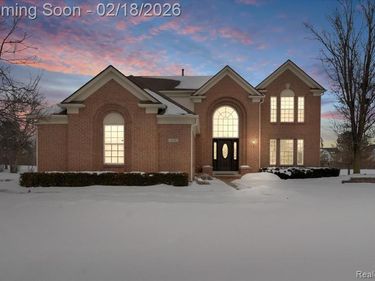 379 Springfield Drive, CANTON, MI 48188