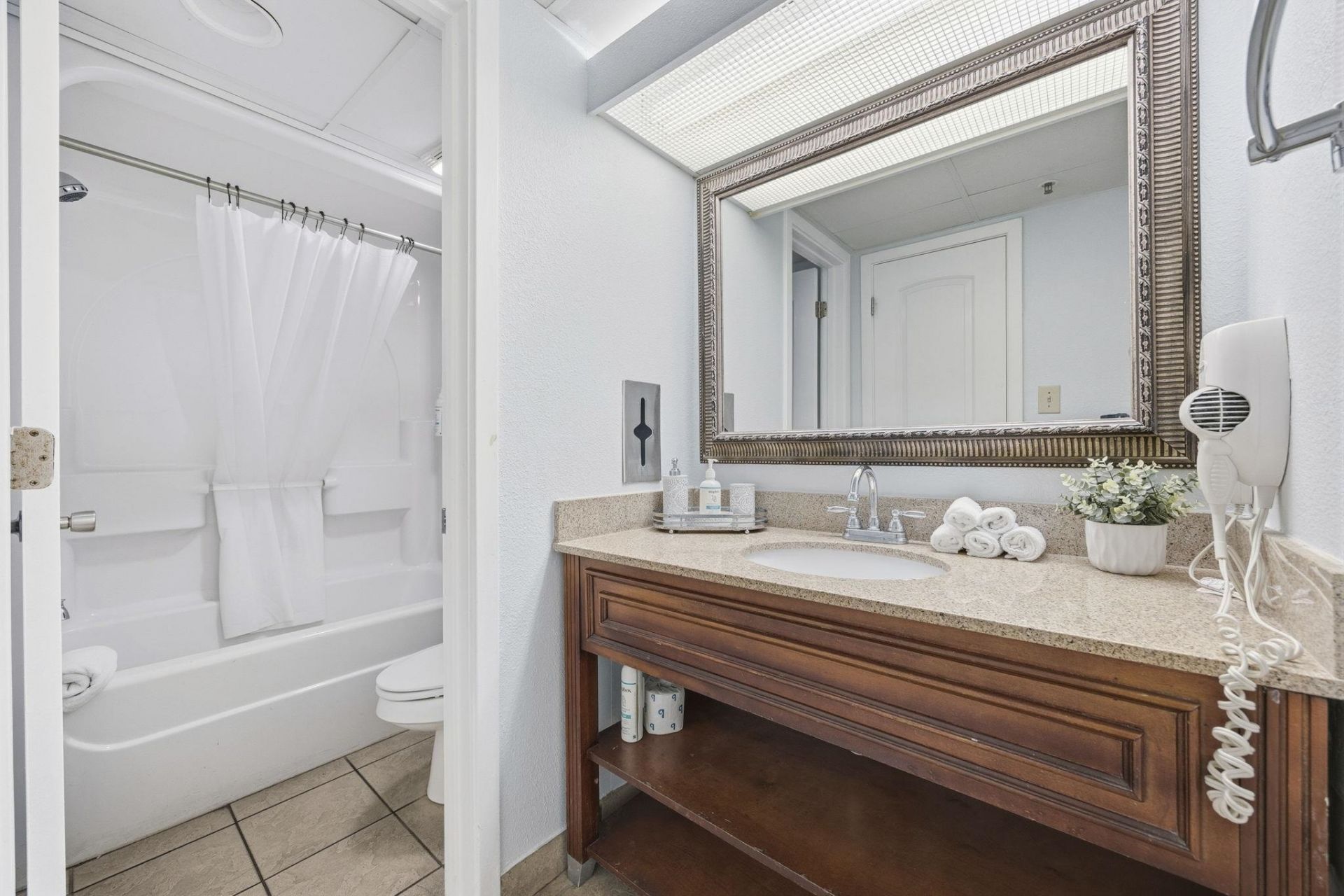 6804 N N Ocean Blvd. Photo 15