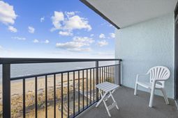 6804 N N Ocean Blvd. photo 4