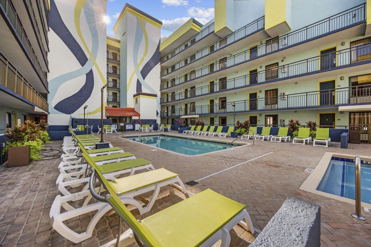 6804 N Ocean Blvd.  Photo 48