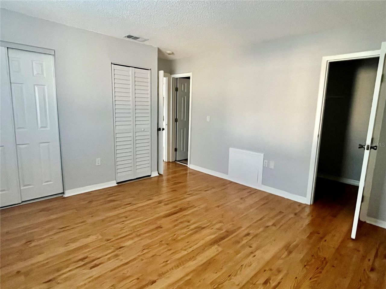 2701 Hidden Lake Drive N, Unit F, Sarasota, FL 34237 Photo