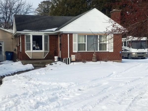 806 Main Street S, Au Gres, MI 48703