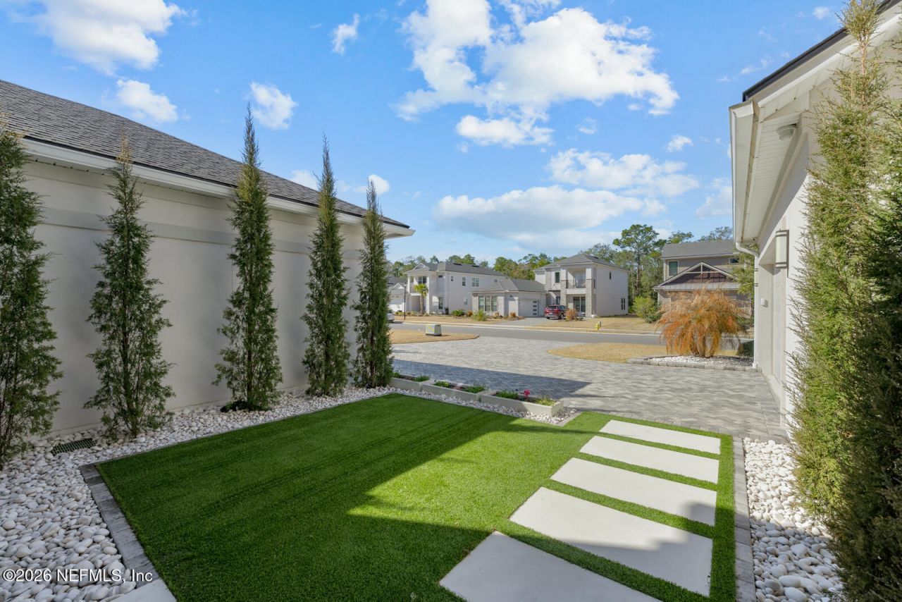 10499 Silverbrook Trail, Jacksonville, FL 32256 Photo